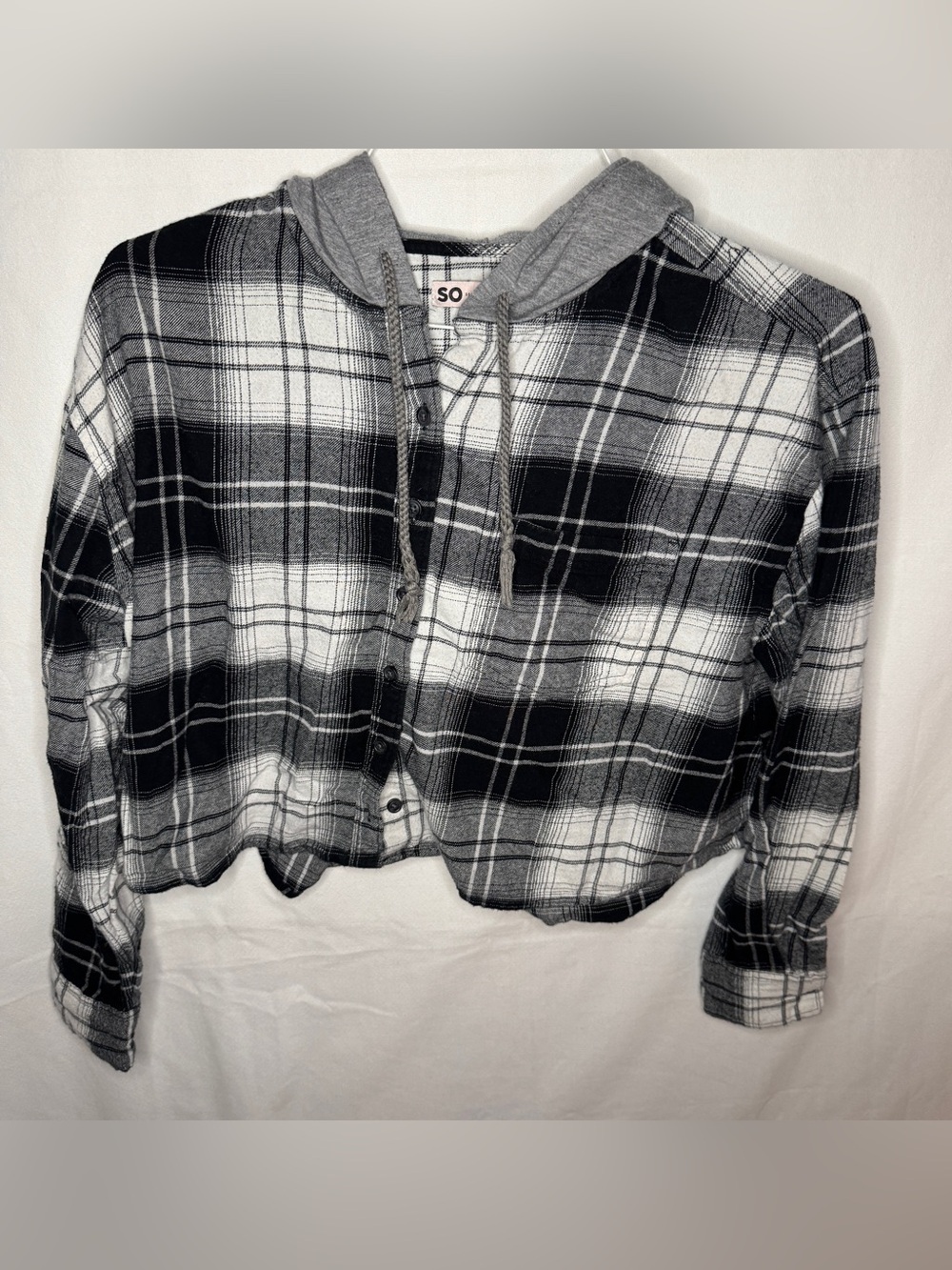 SO Black & White Plaid Hooded Women’s Cropped button up Shirt